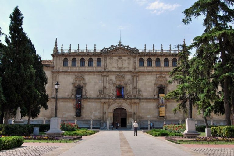 Visita a Alcalá de Henares, la ciudad de Cervantes