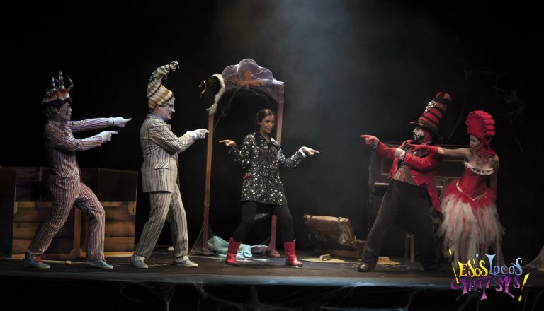 ‘Esos locos fantasmas’ celebra su quinta temporada en el Teatro Reina Victoria