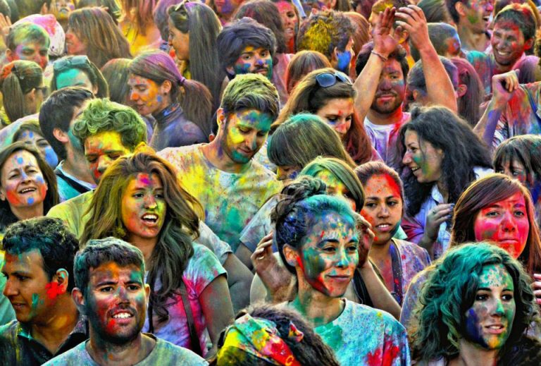 HoliMadrid 2015: la fiesta que llena de color el centro de Madrid