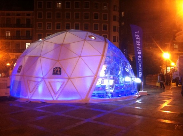 ¿Quieres visitar un iglú instalado en pleno centro de Madrid?