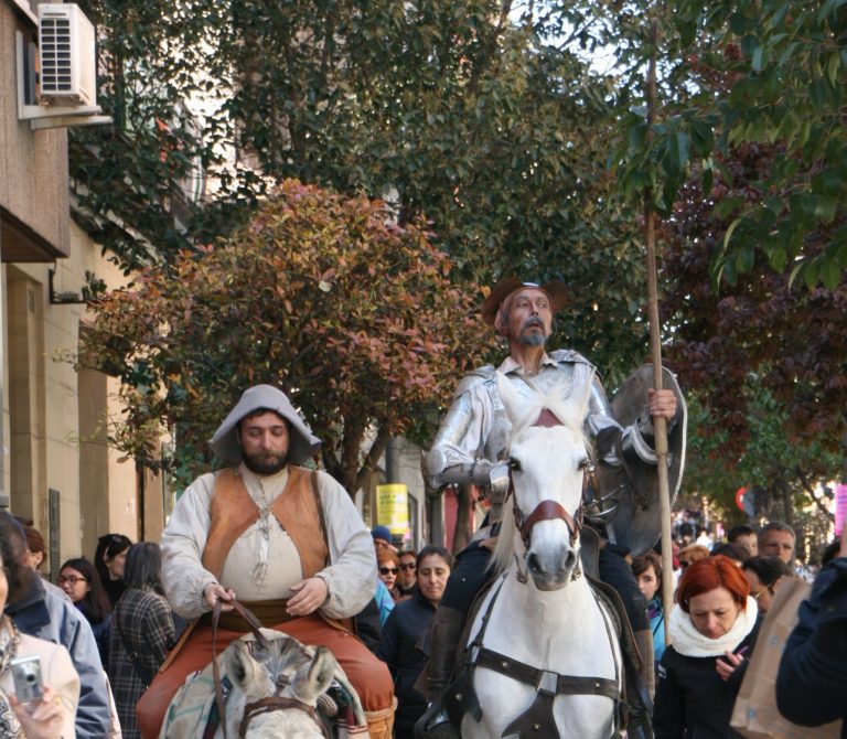 Cervantes, ilustre invitado en las fiestas del Barrio de las Letras