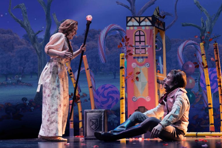 ‘Hansel y Gretel’ alcanzan la adolescencia en el Teatro Quevedo