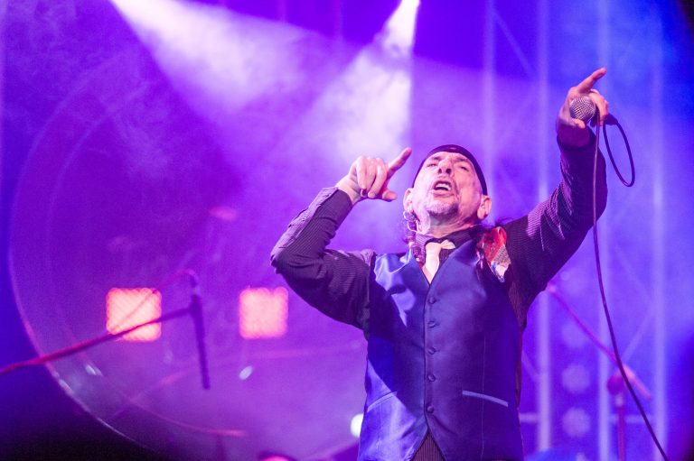 El Drogas se adentra en el Rhythm & Blues