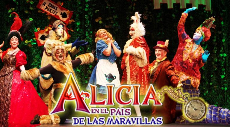 Alicia hace del Teatro Príncipe Gran Vía su País de las Maravillas
