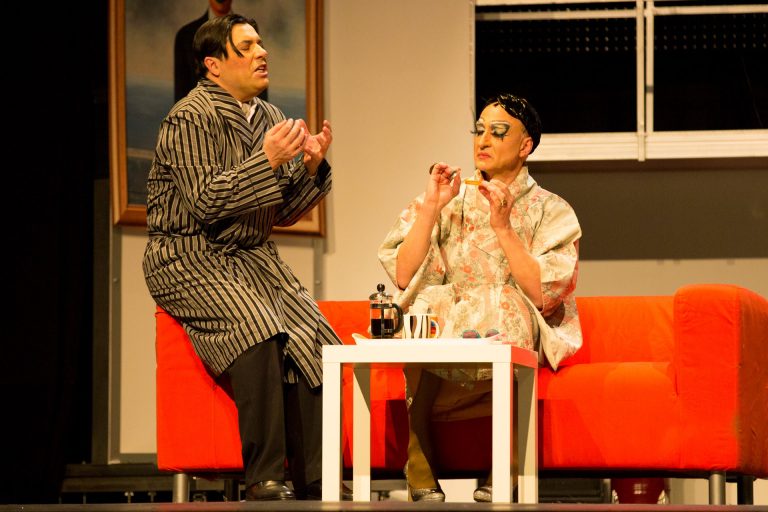 El Teatro Amaya se convierte en ‘La jaula de grillos’