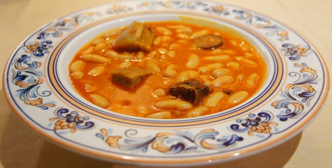 Madrid combate el frío con la III Ruta de la Fabada