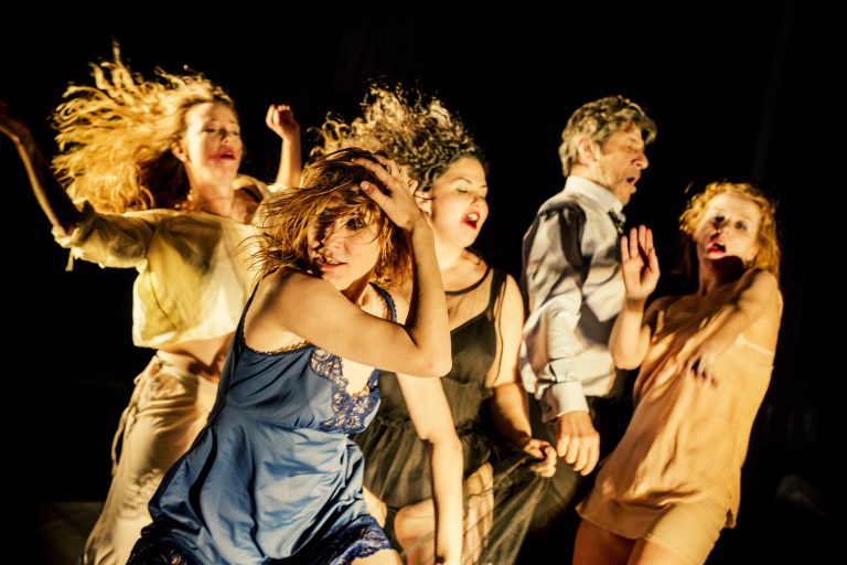 El dolor y la comedia de ‘Sueño’ se muestran en el Teatro de la Abadía