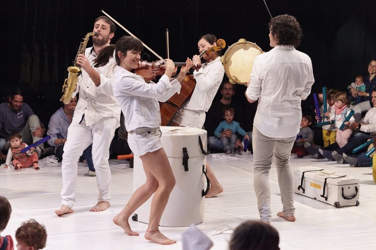 The Beatles tocan para bebés en el Teatro Español