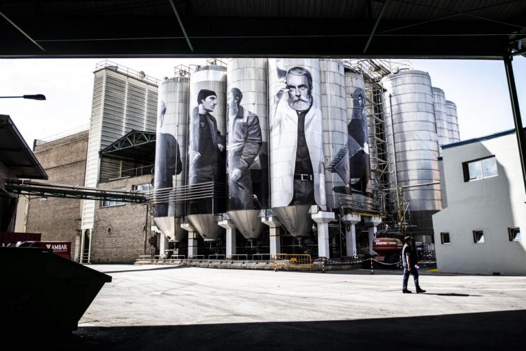 La fábrica de cerveza más antigua de España, aún en funcionamiento, está en Zaragoza