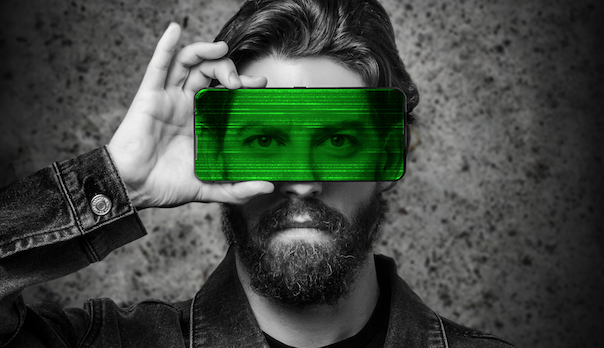 PRIVACIDAD, la obra que sabe más de ti que tu de ella